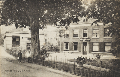 130258 Gezicht op het huis Voorzorg aan de Vreeswijksestraatweg te Jutphaas.N.B. De gemeente Jutphaas is per 1 juli ...